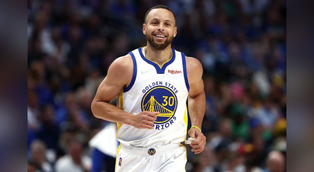 Curry Leads Golden State Warriors Past Milwaukee Bucks – The Whistler Newspaper