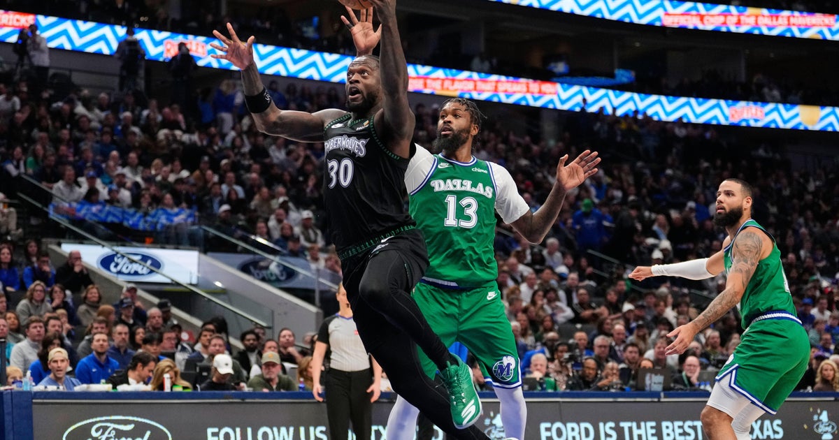 Timberwolves beat injury-hit Mavericks 118-105 behind Julius Randle's 31 points