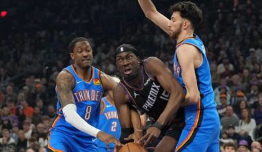 Devin Booker hits a 3-pointer to lift Suns over Thunder