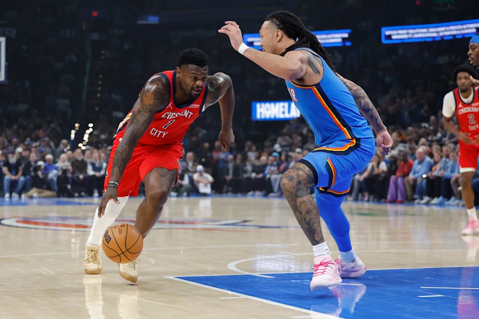 Jan 27, 2026; Oklahoma City, Oklahoma, USA; New Orleans Pelicans forward Zion Williamson (1) drives past Oklahoma City Thunder forward Jaylin Williams (6) during the first quarter at Paycom Center. Mandatory Credit: Alonzo Adams-Imagn Images