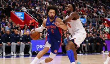 Pistons rip slumping Knicks in East playoff rematch