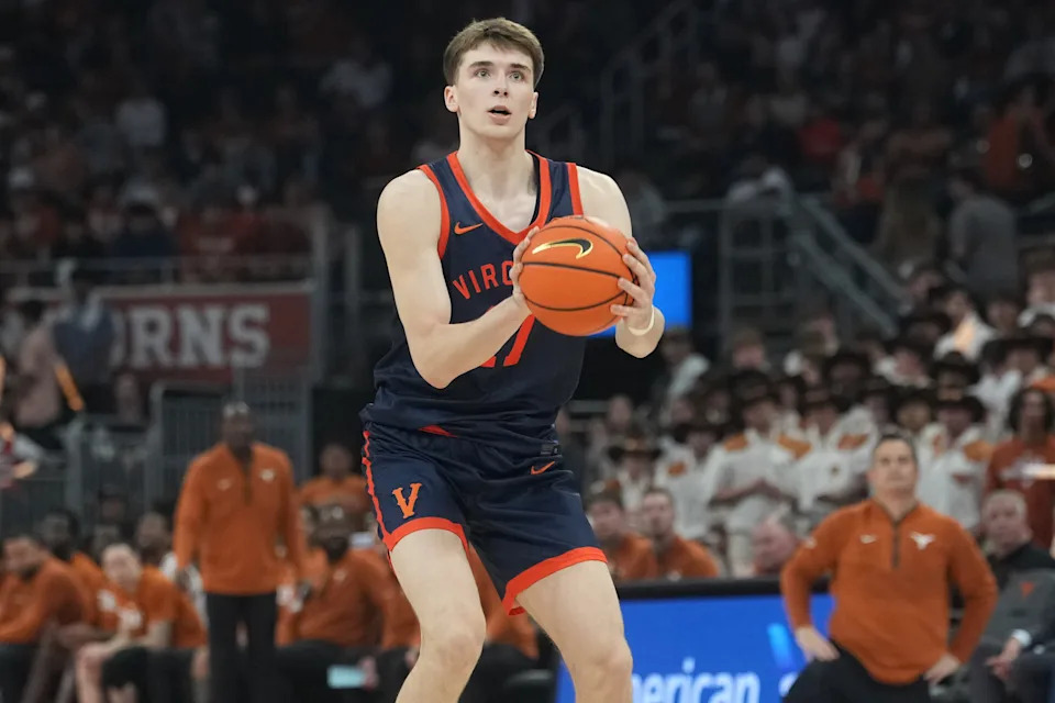 AUSTIN, TEXAS – DECEMBER 3: Johann Grunloh #17 of the Virginia Cavaliers shoots during the second half against the Texas Longhorns at Moody Center on December 3, 2025 in Austin, Texas. (Photo by Scott Wachter/Getty Images)
