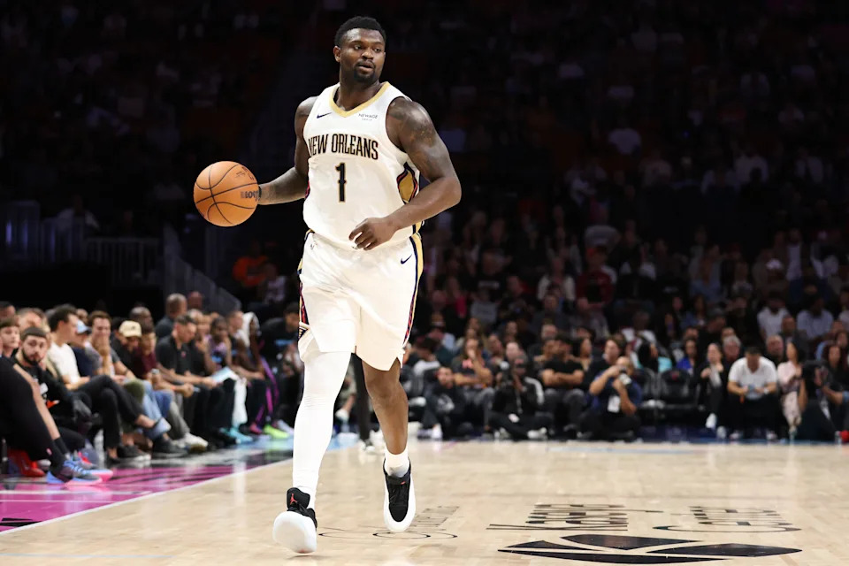 MIAMI, FLORIDA – JANUARY 04: Zion Williamson #1 of the New Orleans Pelicans dribbles the ball against the Miami Heat during the second quarter of the game at Kaseya Center on January 04, 2026 in Miami, Florida. NOTE TO USER: User expressly acknowledges and agrees that, by downloading and or using this photograph, User is consenting to the terms and conditions of the Getty Images License Agreement. (Photo by Megan Briggs/Getty Images)