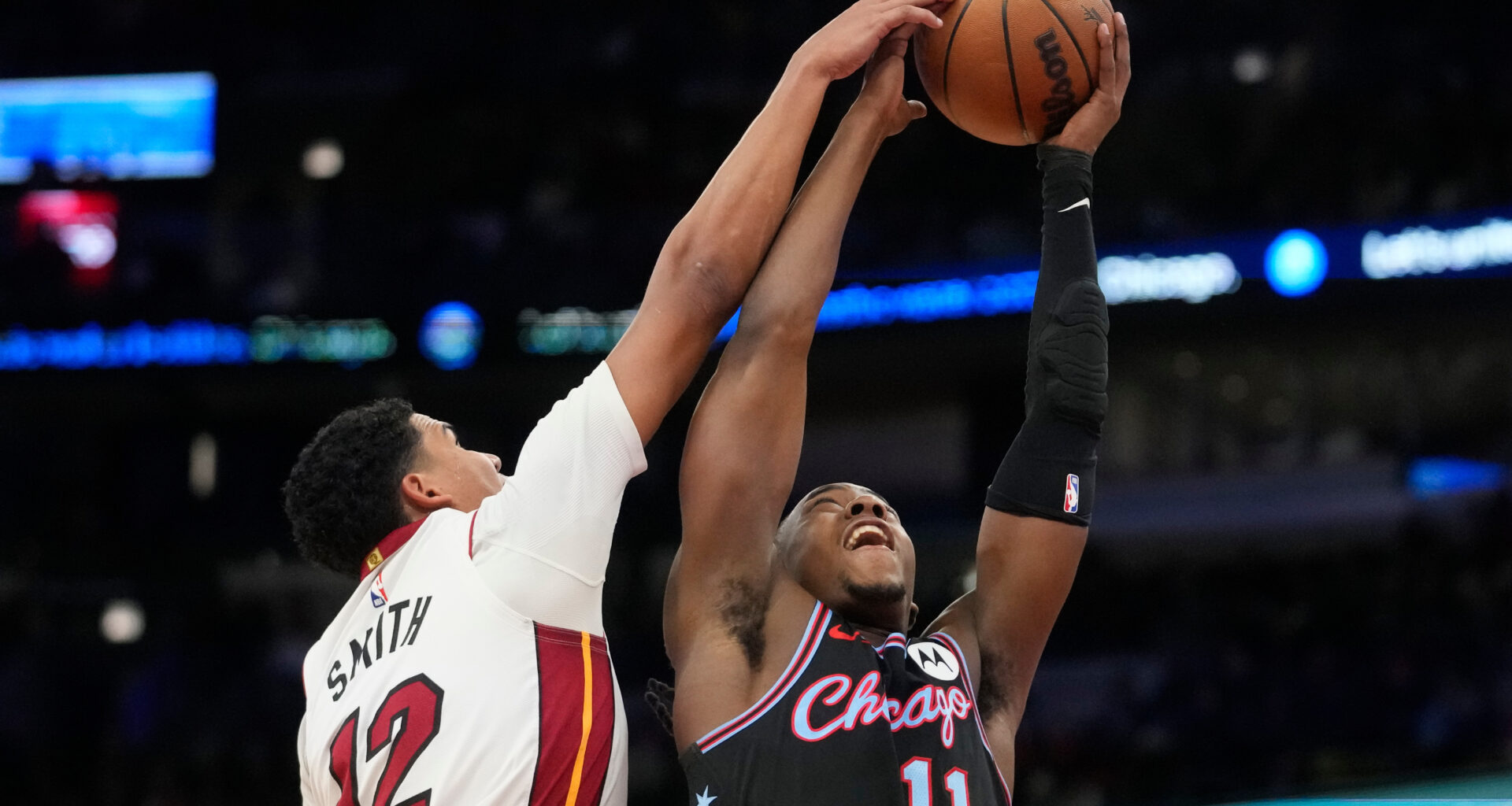 Miami Heat hold off Chicago Bulls' late rally for 116-113 victory