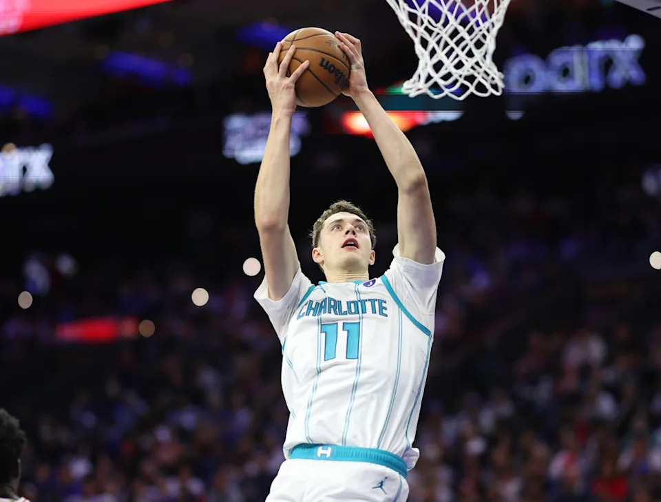 Charlotte Hornets center Ryan Kalkbrenner (11)Bill Streicher-Imagn Images