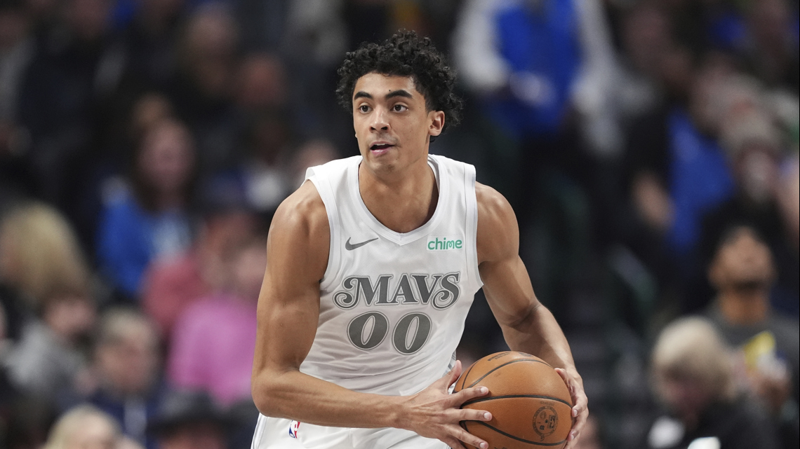 Julius Randle scores 31 points as Timberwolves beat short-handed Mavericks, 118-105