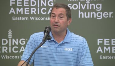 Peter Feigin stepping down as Bucks President; Josh Glessing to take over