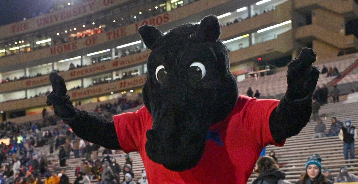 HOW TO WATCH COLLEGE BASKETBALL: Saturday, January 10, 2026