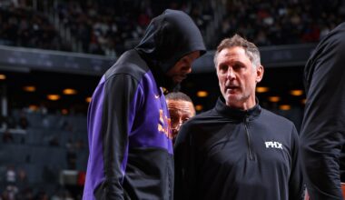 Brent Barry peels back the curtain on a locker room that wouldn’t commit