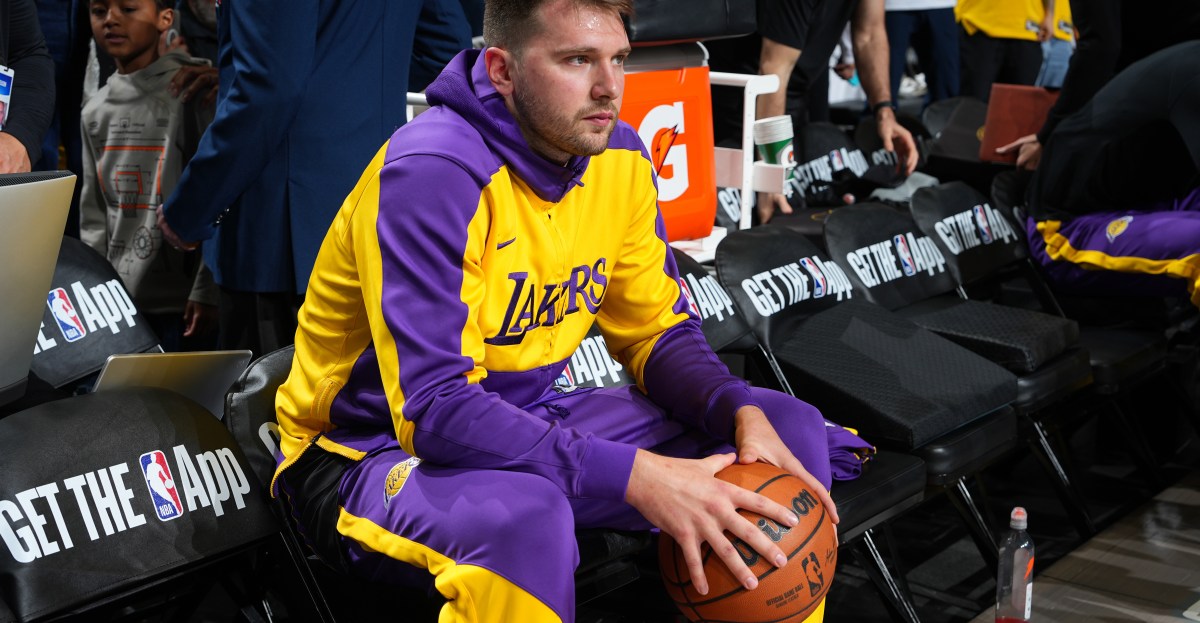 Lakers vs Mavericks Discussion, Injury Report, How To Watch