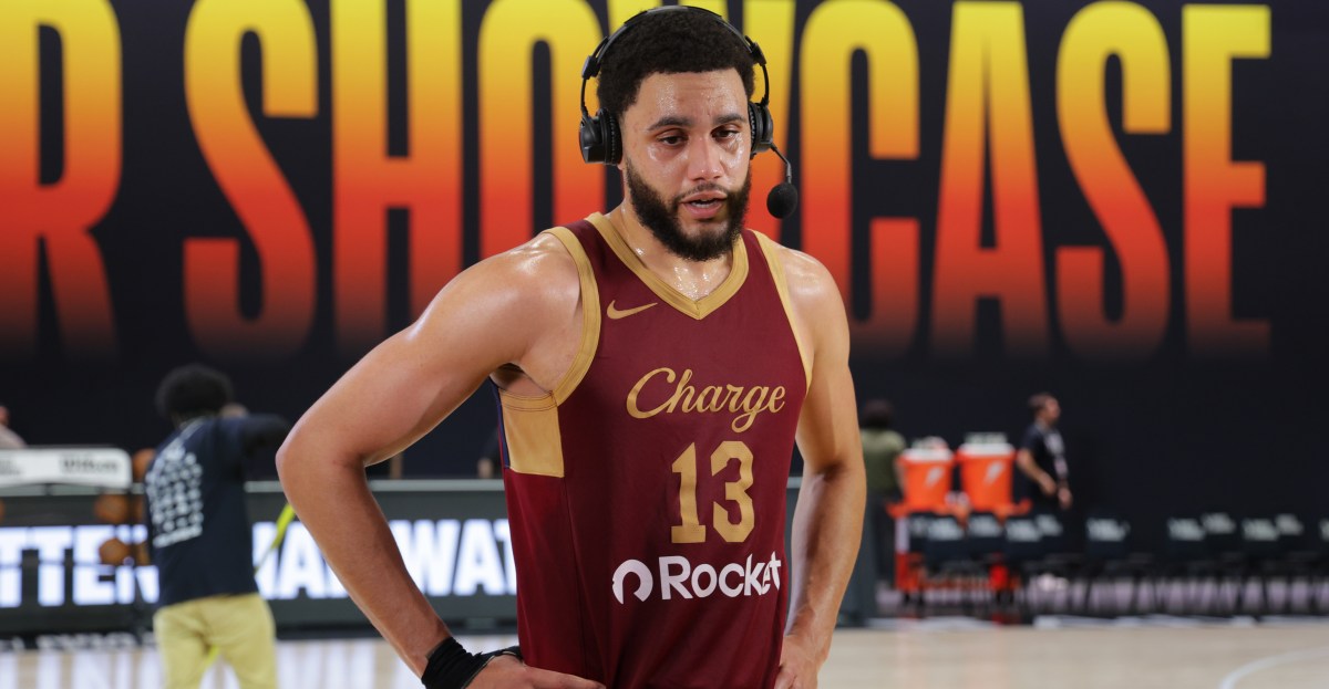 Cavs sign Cleveland State alumn to two-way contract