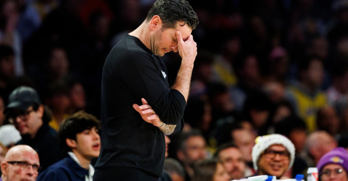 JJ Redick says officials made unusual admission in Lakers-Blazers game