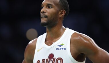 Player Grades: Cavs vs Suns - Evan Mobley anchors the defense