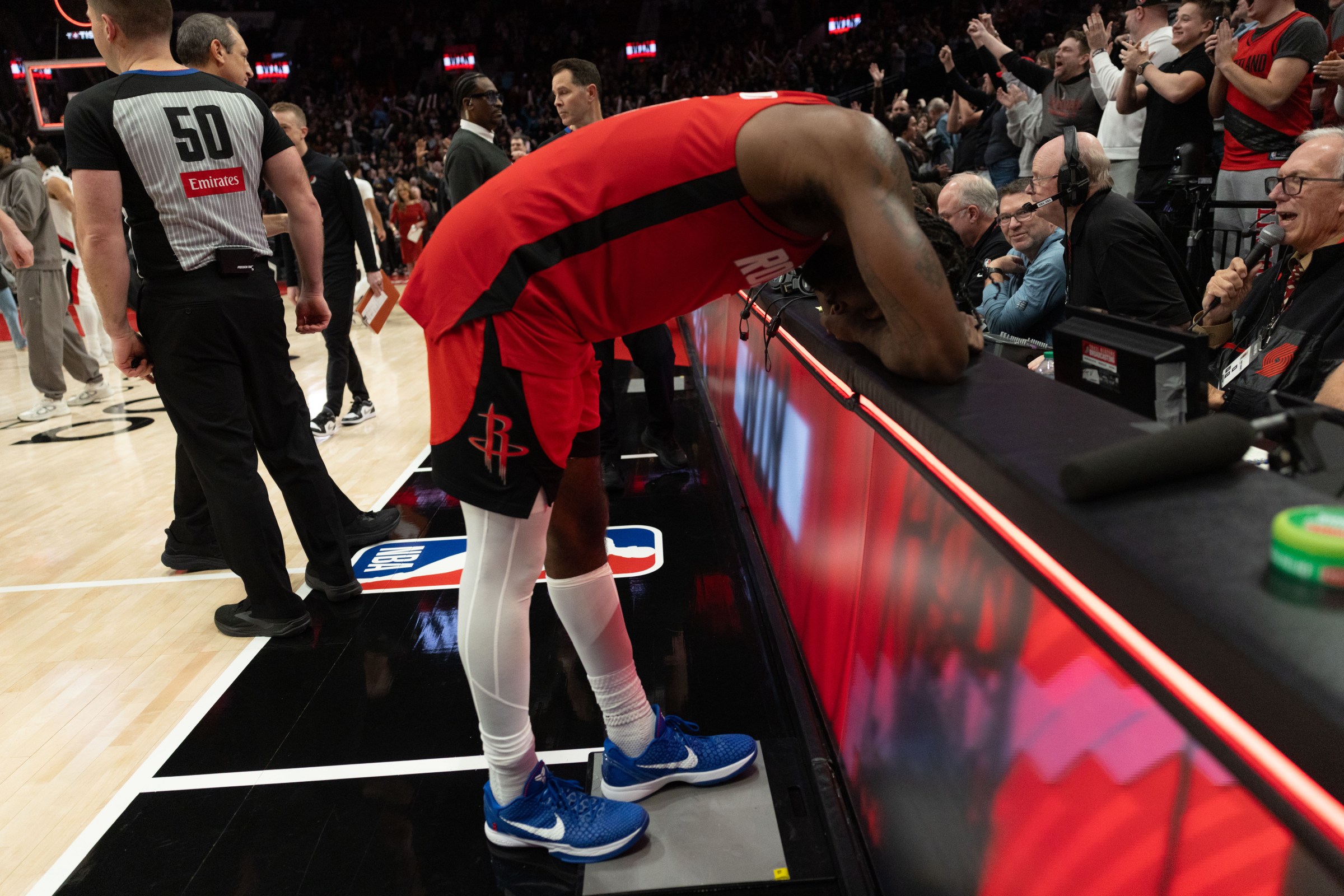 PORTLAND, OREGON - JANUARY 7: Tari Eason #17 of the Houston Rockets reacts to his basket ruled after time expired in a 103-102 loss to the Portland Trail Blazers at Moda Center on January 7, 2026 in Portland, Oregon. NOTE TO USER: User expressly acknowledges and agrees that, by downloading and or using this photograph, User is consenting to the terms and conditions of the Getty Images License Agreement. (Photo by Tom Hauck/Getty Images)