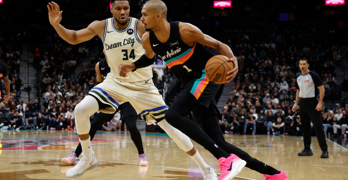 Bucks vs. Spurs Final Score & Summary: San Antonio pulverizes Milwaukee