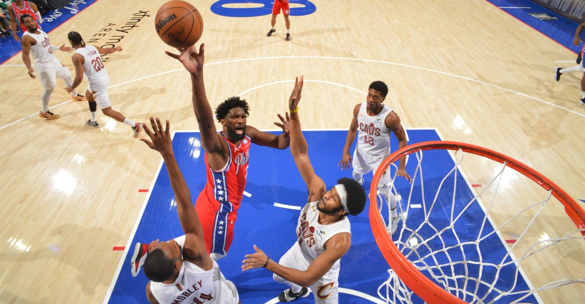 Poor close, Cavs’ hot shooting doom Sixers, who move to 10-11 at home