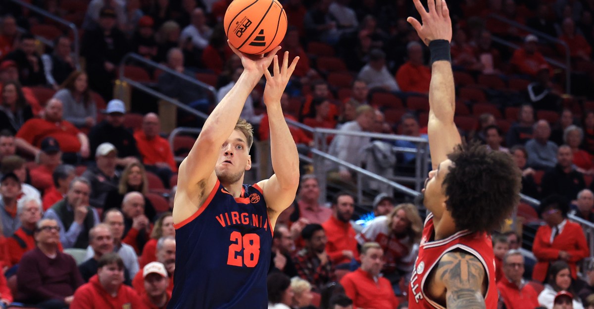 UVA basketball beats SMU 72-68 in gritty road win