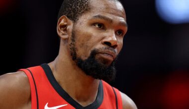 Kevin Durant's season-high 39 points and clutch free throws lift Rockets over Timberwolves