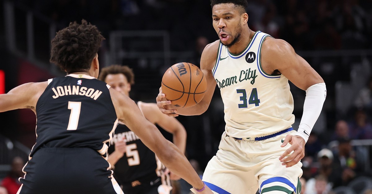 Three reasons why it’s right for the Hawks to not pursue Giannis