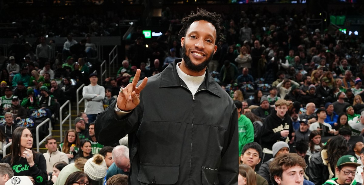Evan Turner Returns to the Trail Blazers Family
