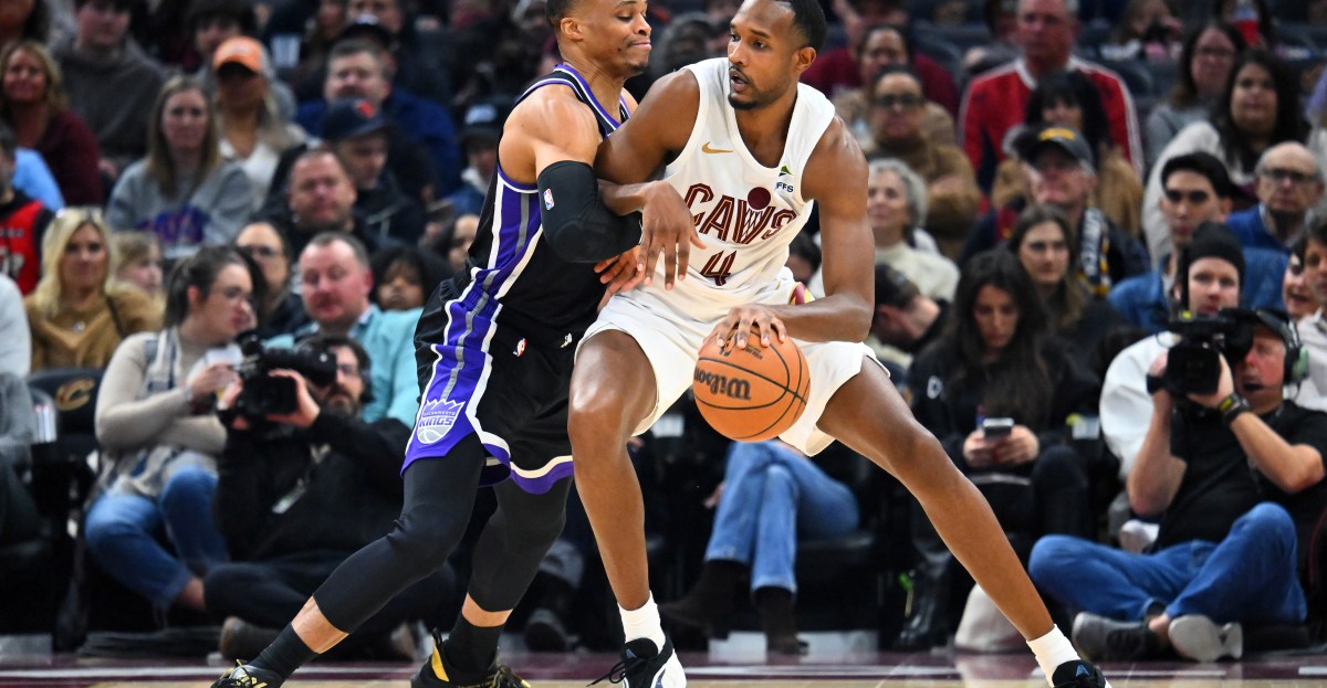 Winners and Losers: Cavs vs Kings - Evan Mobley shows why he’s a star