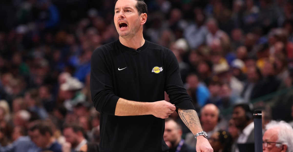 Lakers vs. Mavericks Final Score: LA survives embarrassment, wins in Dallas