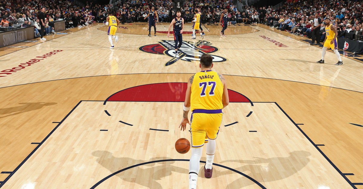 Grades for LeBron James, Luka Dončić in Lakers loss vs. Cavs