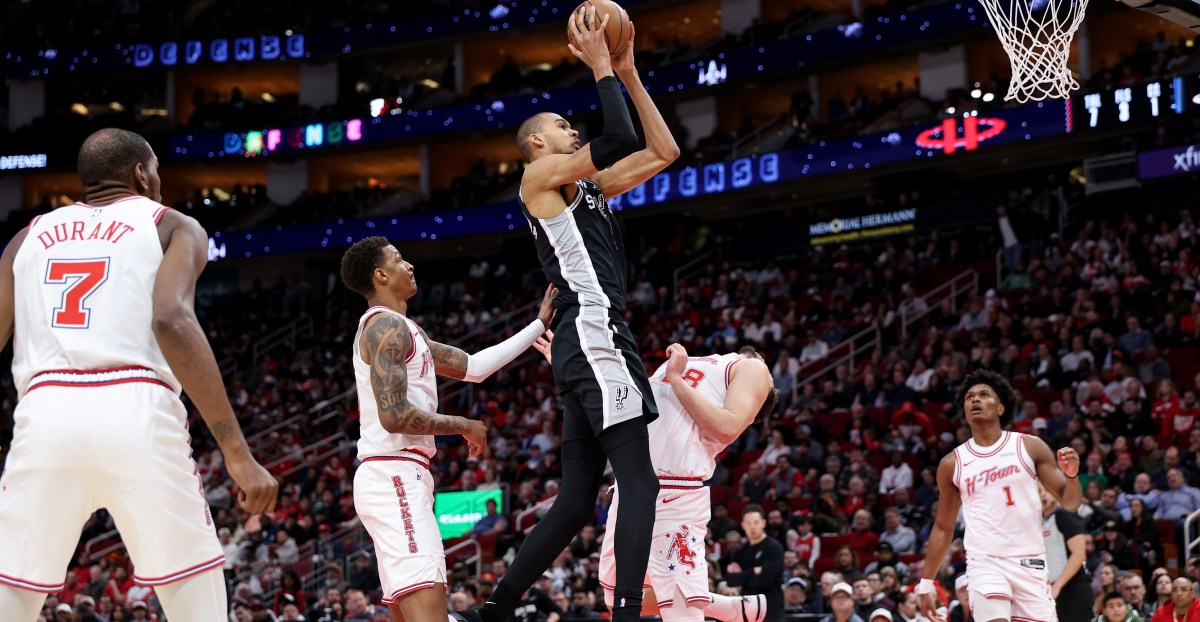 San Antonio vs. Houston, Final Score: Spurs will their way back to a tough 111-99 win