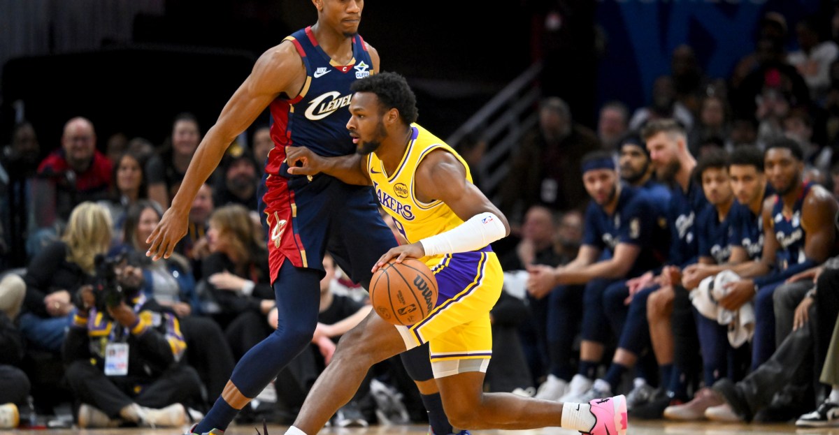 Cavs and Lakers reportedly in discussions about a De’Andre Hunter trade