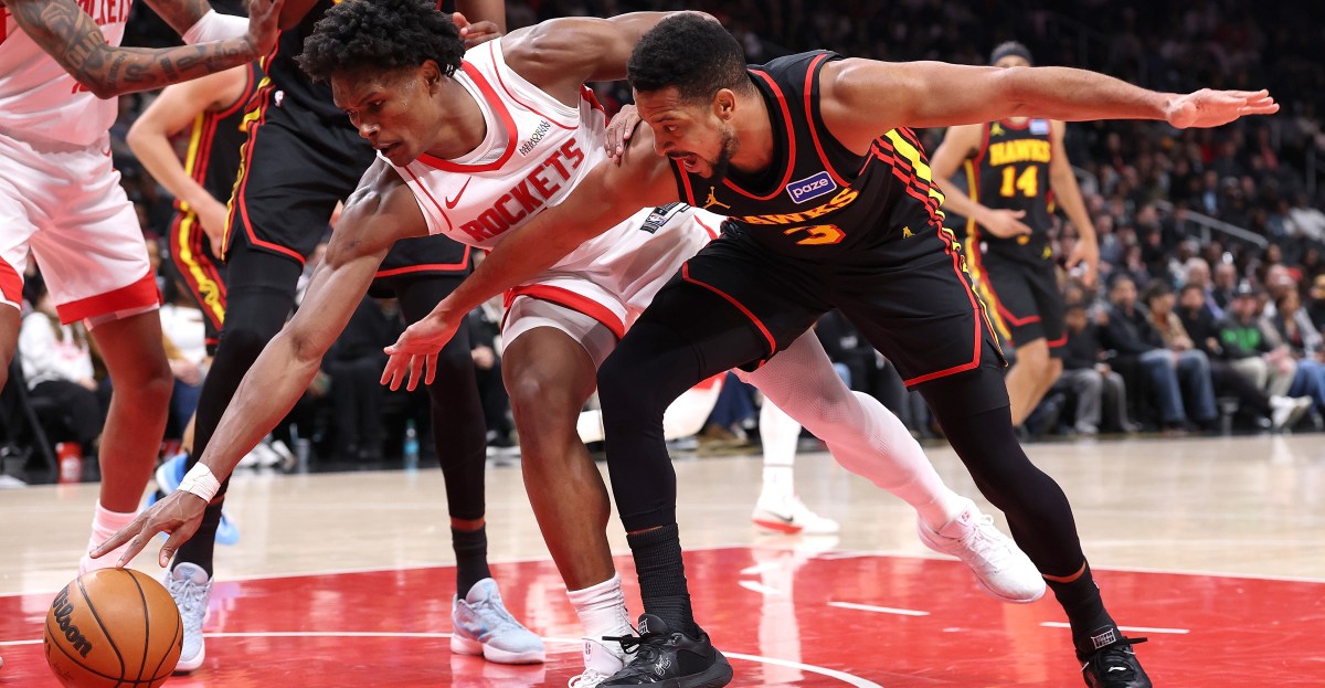 Shorthanded Hawks lose 104-86 to Rockets