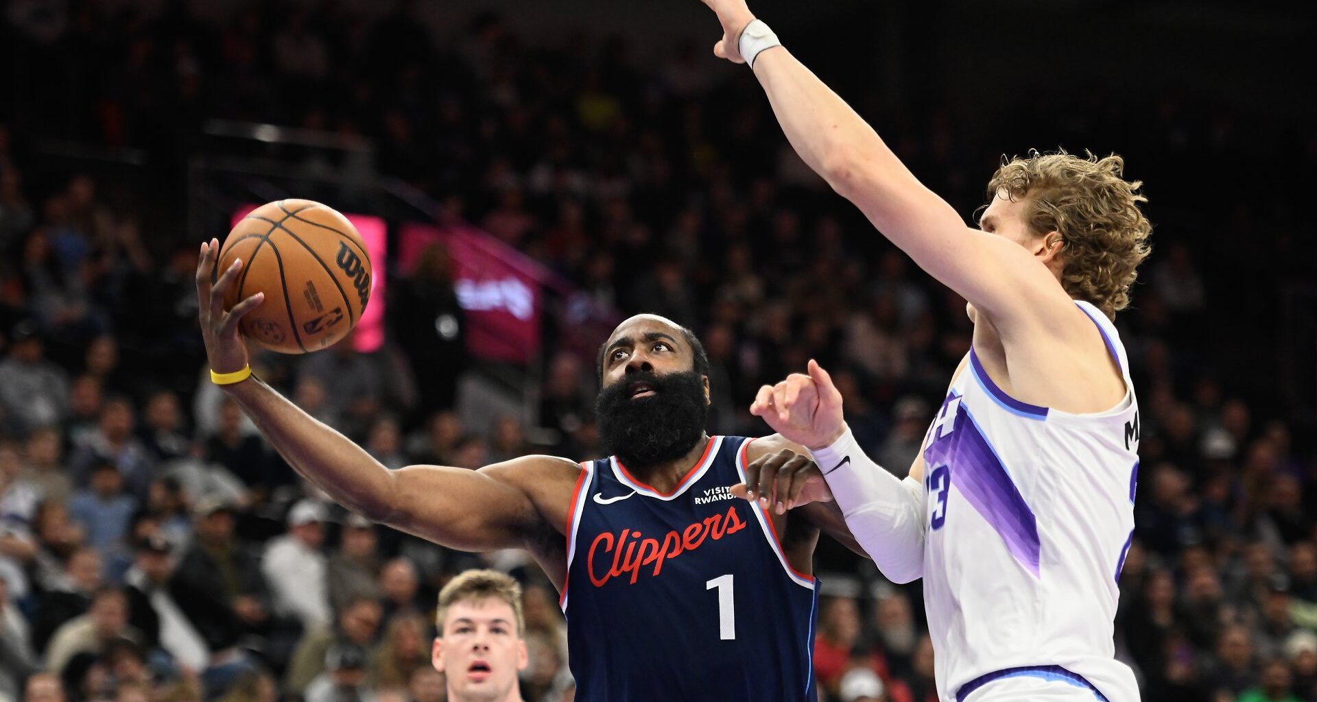 As LeBron James visits, memories of Cavs' title run 10 years ago return, too