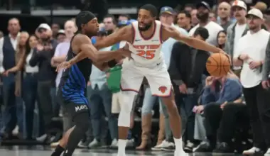 Mavericks Aim for Third Consecutive Win Against New York Knicks