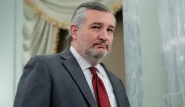 Suns Guard’s Performance Invokes Ted Cruz Comparison in Win Over Nets