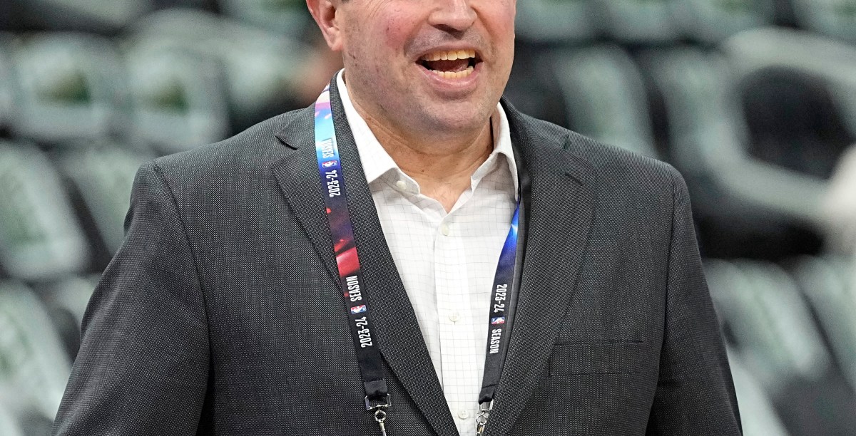 Milwaukee Bucks president Peter Feigin replaced by Jimmy Haslam-chosen exec