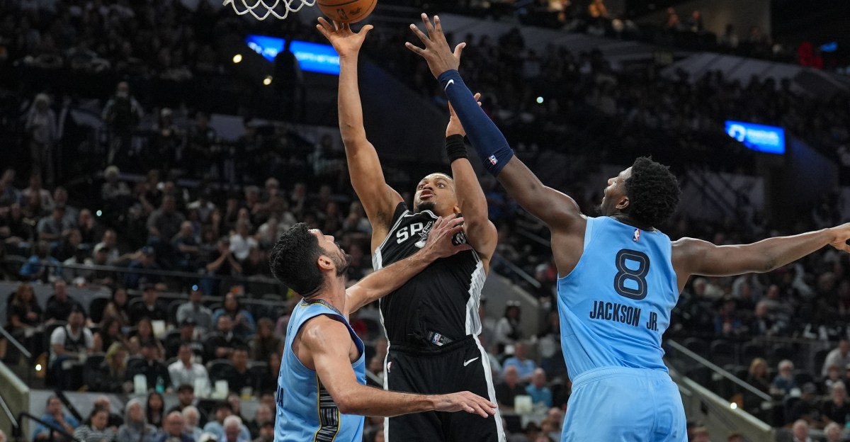 Open Thread: Keldon Johnson passes Marco Belinelli in Spurs bench scoring