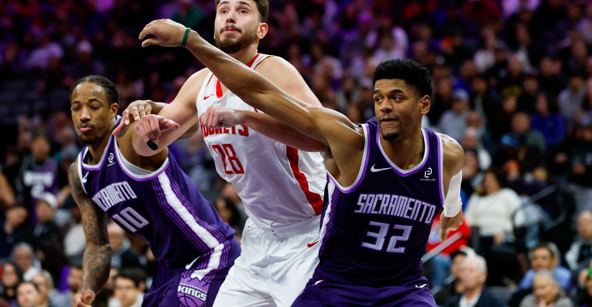 Rockets look to salvage road trip in Sacramento versus the Kings