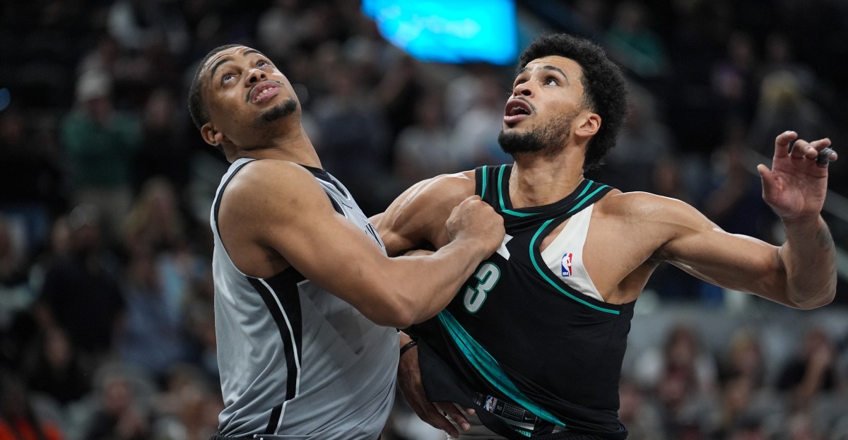 Slow start dooms Spurs in loss to Trail Blazers