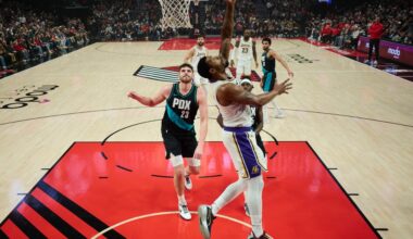 Grades for LeBron James, Marcus Smart in Lakers loss vs. Blazers