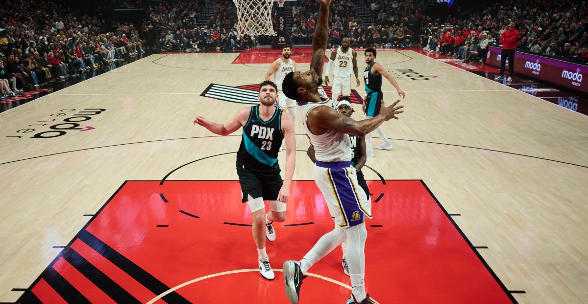 Grades for LeBron James, Marcus Smart in Lakers loss vs. Blazers