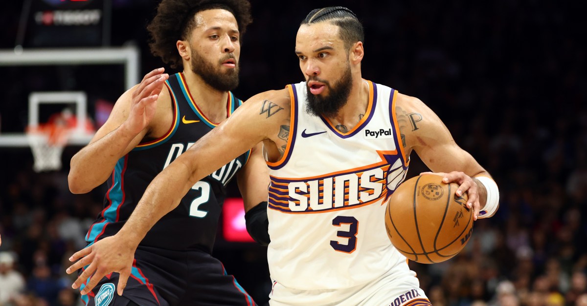 Game Recap: Dillon Brooks pours in 40 as Suns rout Pistons, 114-96