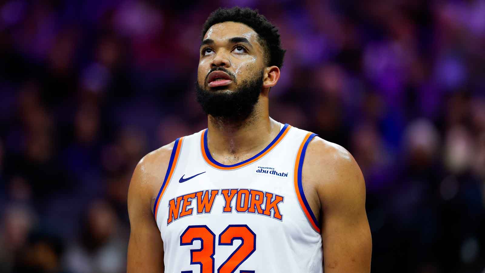 Jan 14, 2026; Sacramento, California, USA; New York Knicks center Karl-Anthony Towns (32) looks up during the third quarter against the Sacramento Kings at Golden 1 Center. Mandatory Credit: Sergio Estrada-Imagn Images