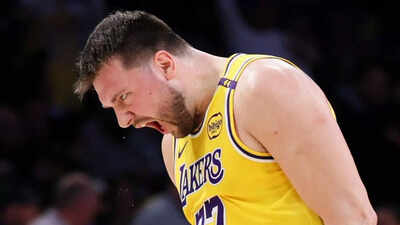 Is Luka Doncic playing tonight vs the Memphis Grizzlies? Latest update on the Los Angeles Lakers star's injury report (January 2, 2026)