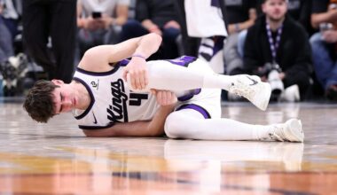Maxime Raynaud leaves Kings vs. Suns game with knee injury – NBC Sports Bay Area & California