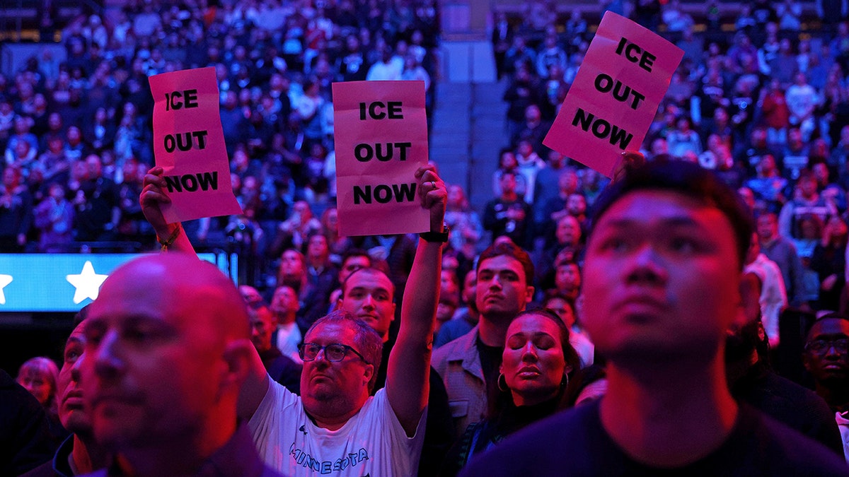 Anti-ICE protests during an NBA game