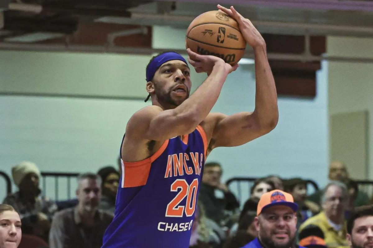 Knicks make decisions on players with nonguaranteed contracts