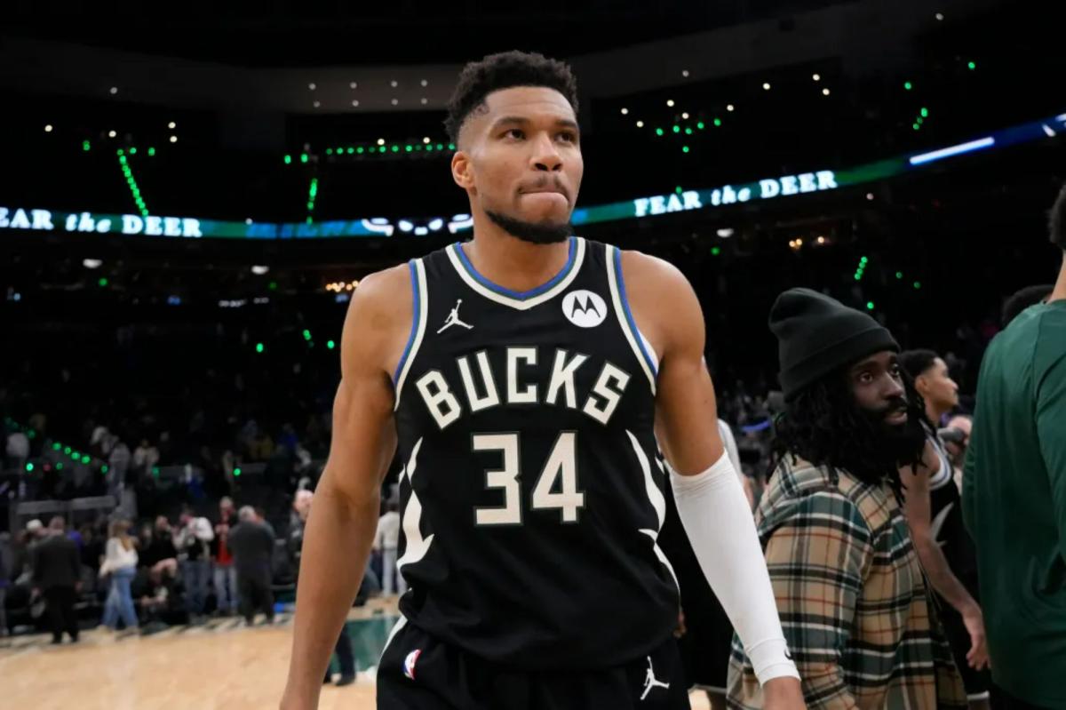 Tanking Nets should make push for Giannis Antetokounmpo