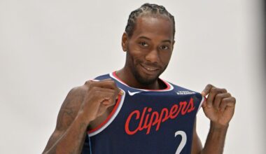 Clippers, Kawhi Leonard's surge leads fan to eat words -- literally