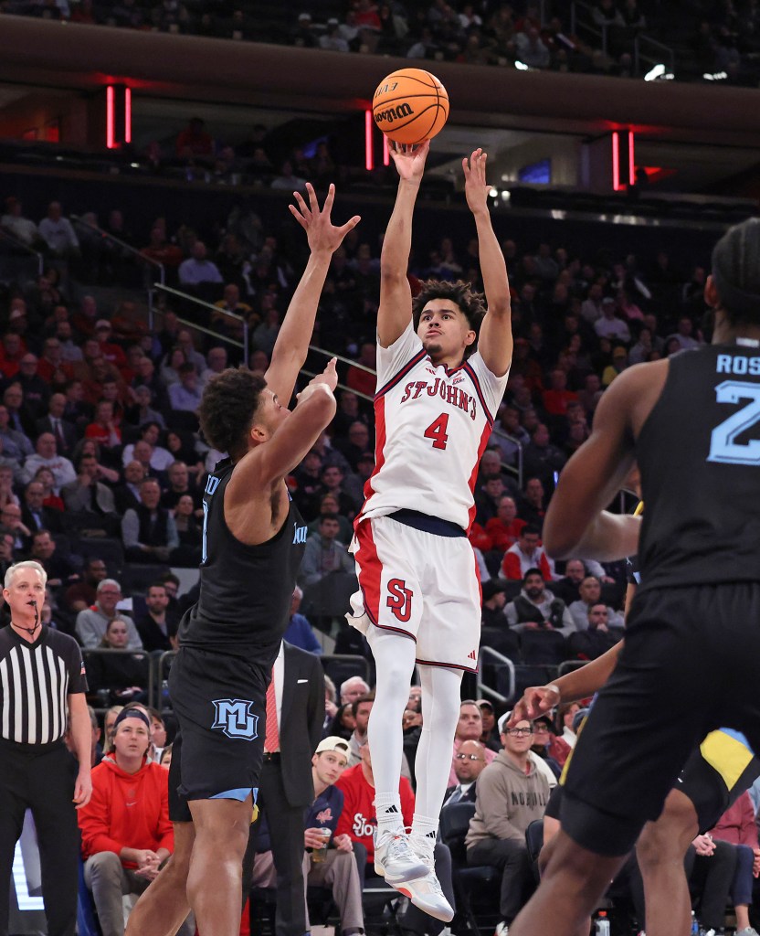 St. John's Red Storm guard Oziyah Sellers #4 puts up a shot during the second half.