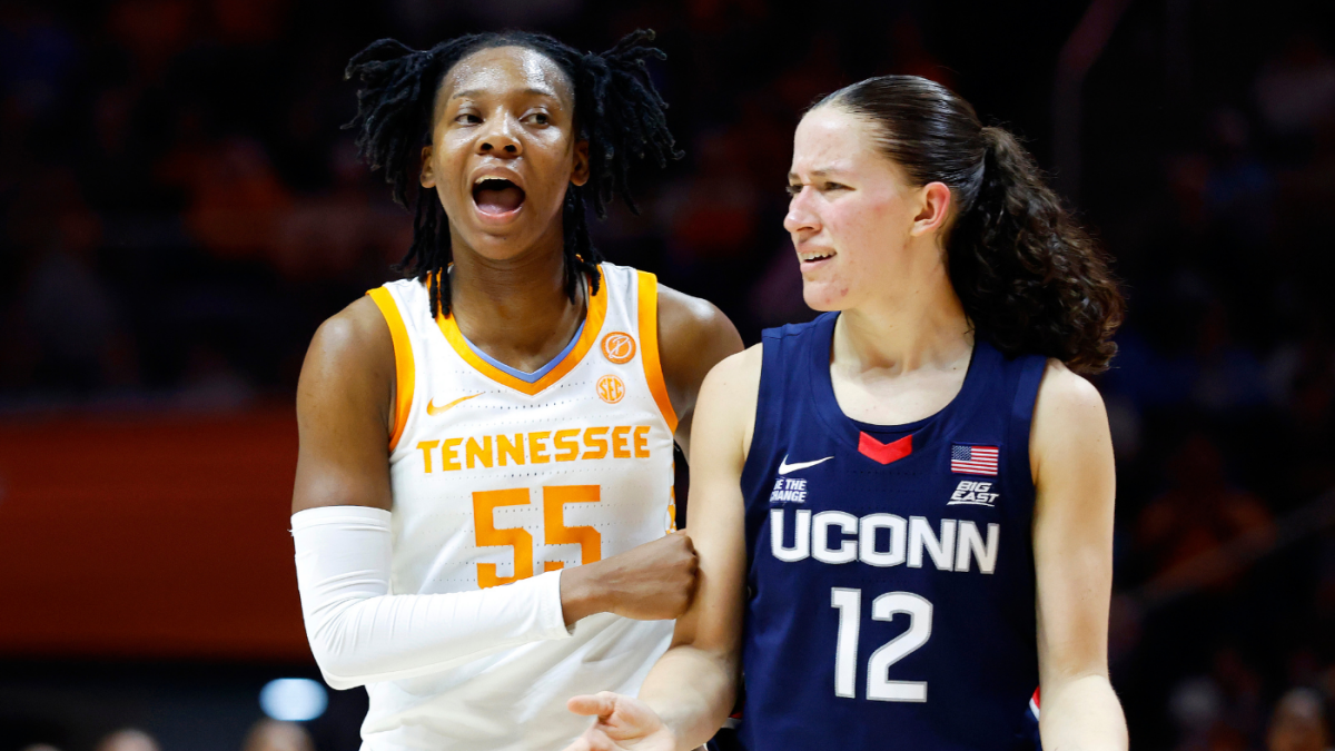 'Super Sunday' in women's college basketball: Can Tennessee upend UConn's perfect season?