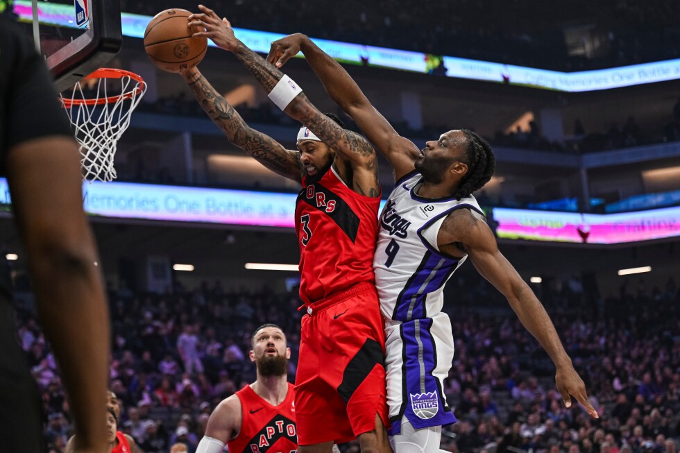 Scottie Barnes leads Toronto Raptors past Sacramento Kings 122-109